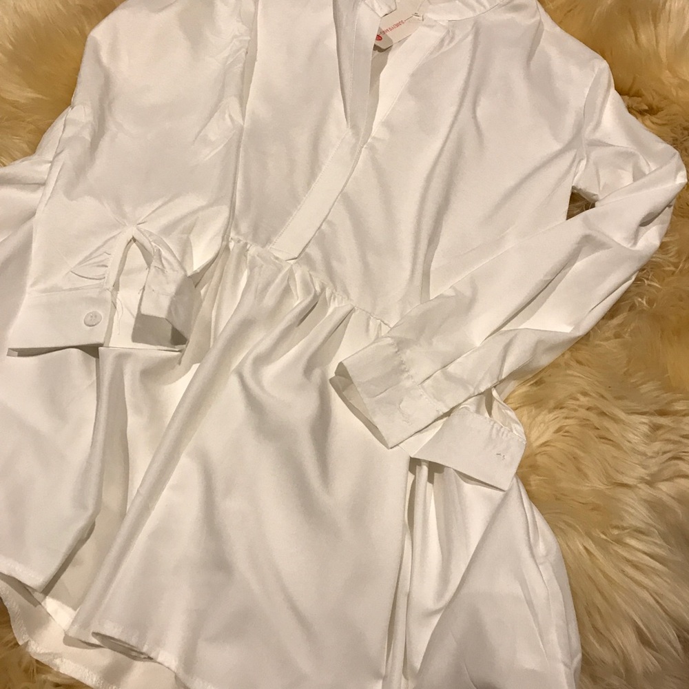 Cute long white shirt